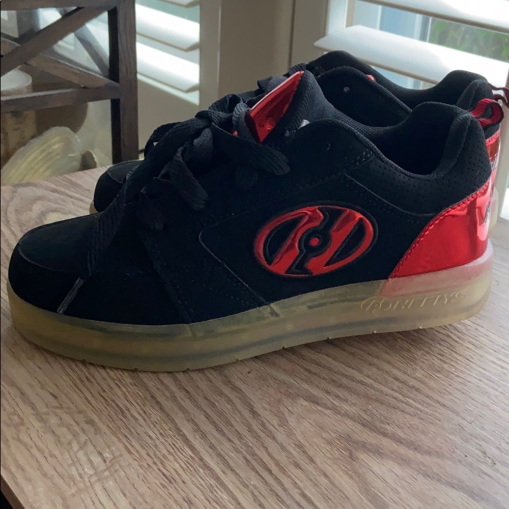 Heely skates sneakers
